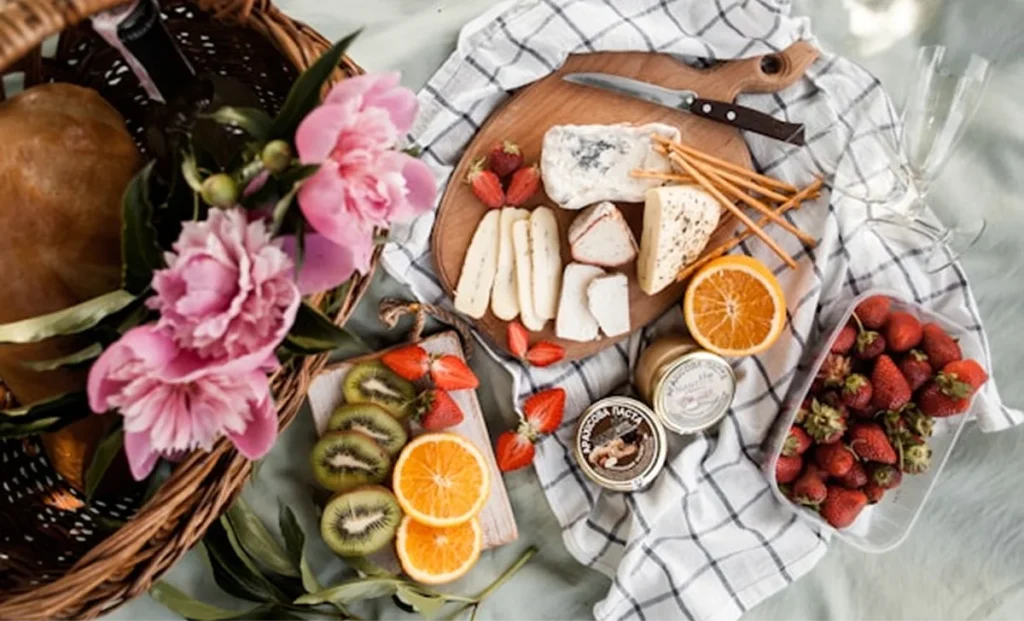 Al Fresco Picnics